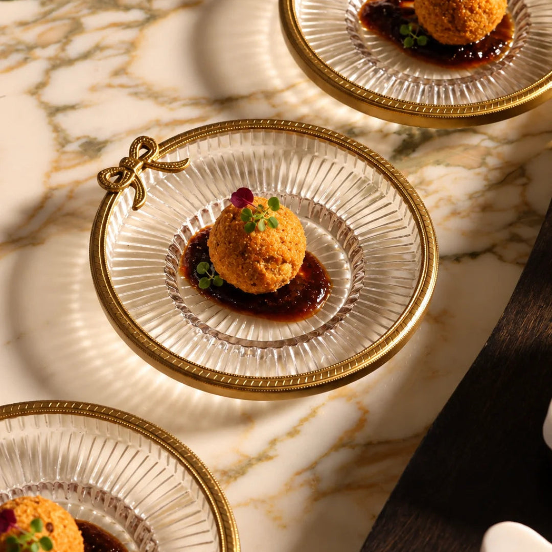 Ribbon Mini Plate in clear glass with gold brass rim for snacks and desserts