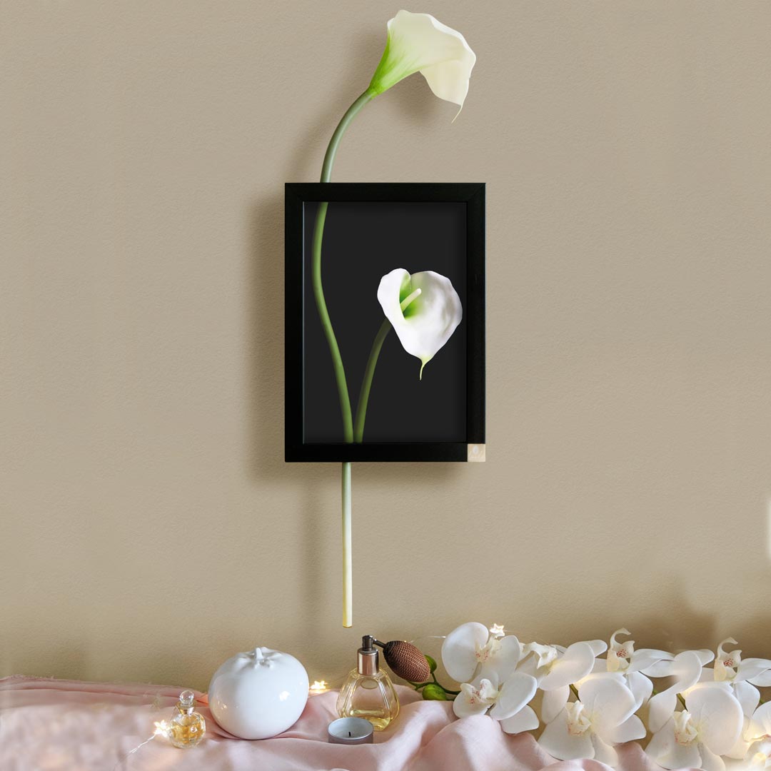 Wall Art: Cala Lily Vertical
