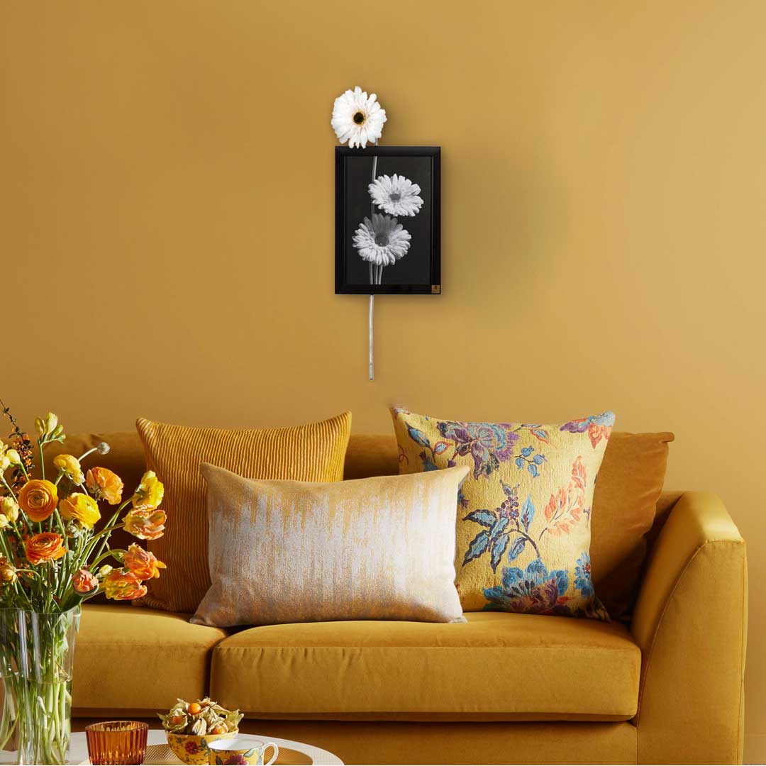Wall Art: Gerbera White (Vertical)
